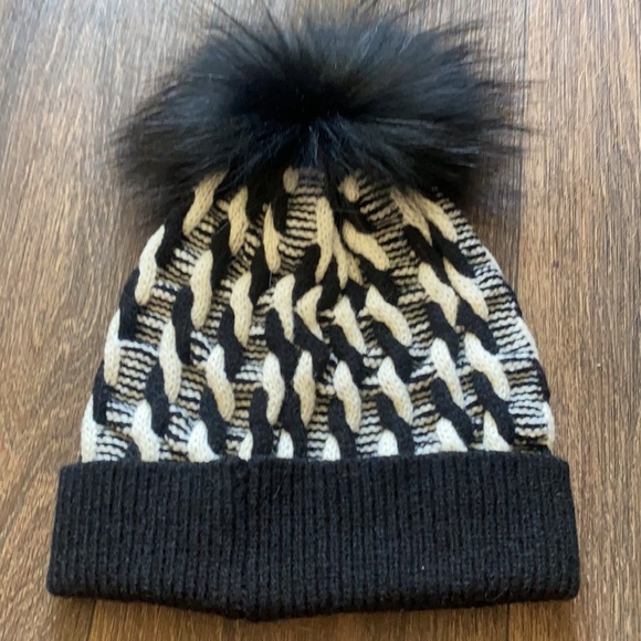 Black & White Beanie